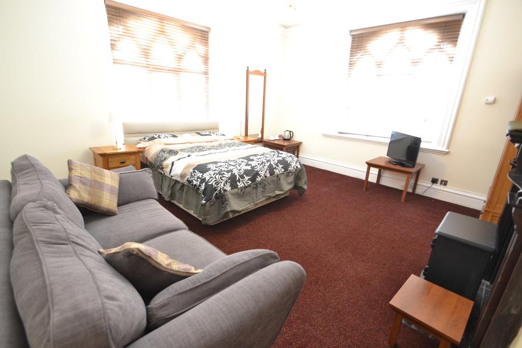 The Milverton Hotel Manchester Extérieur photo