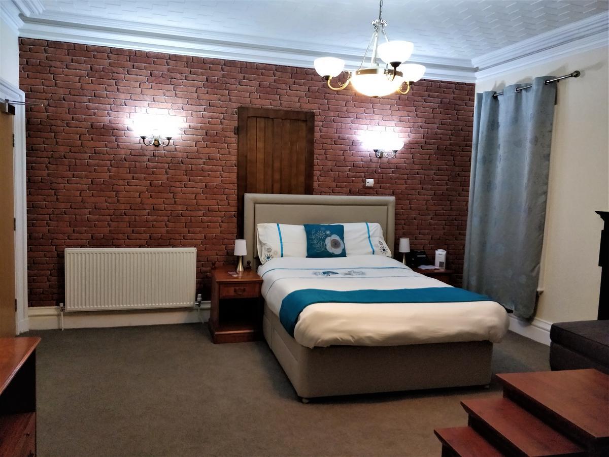 The Milverton Hotel Manchester Extérieur photo