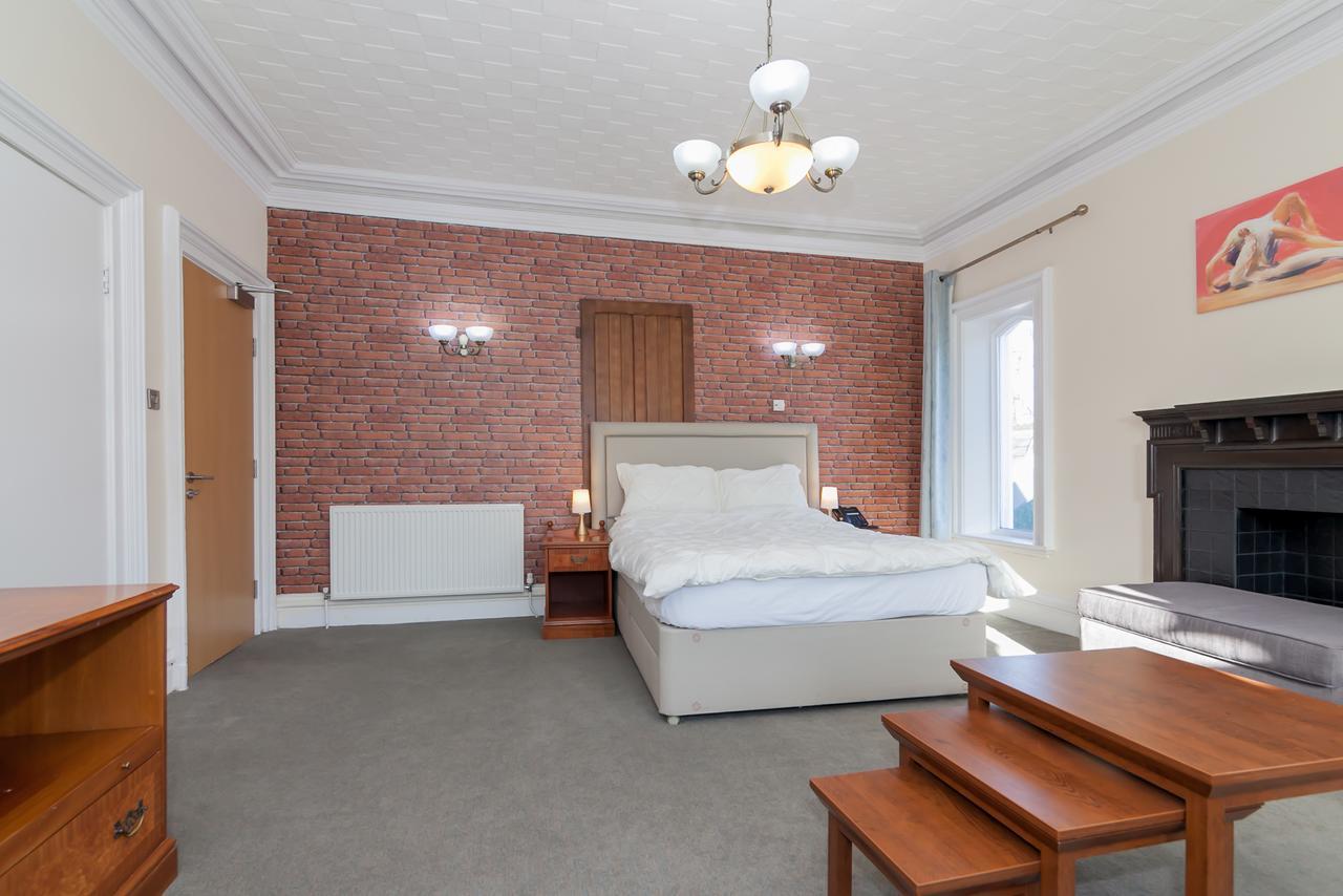 The Milverton Hotel Manchester Extérieur photo