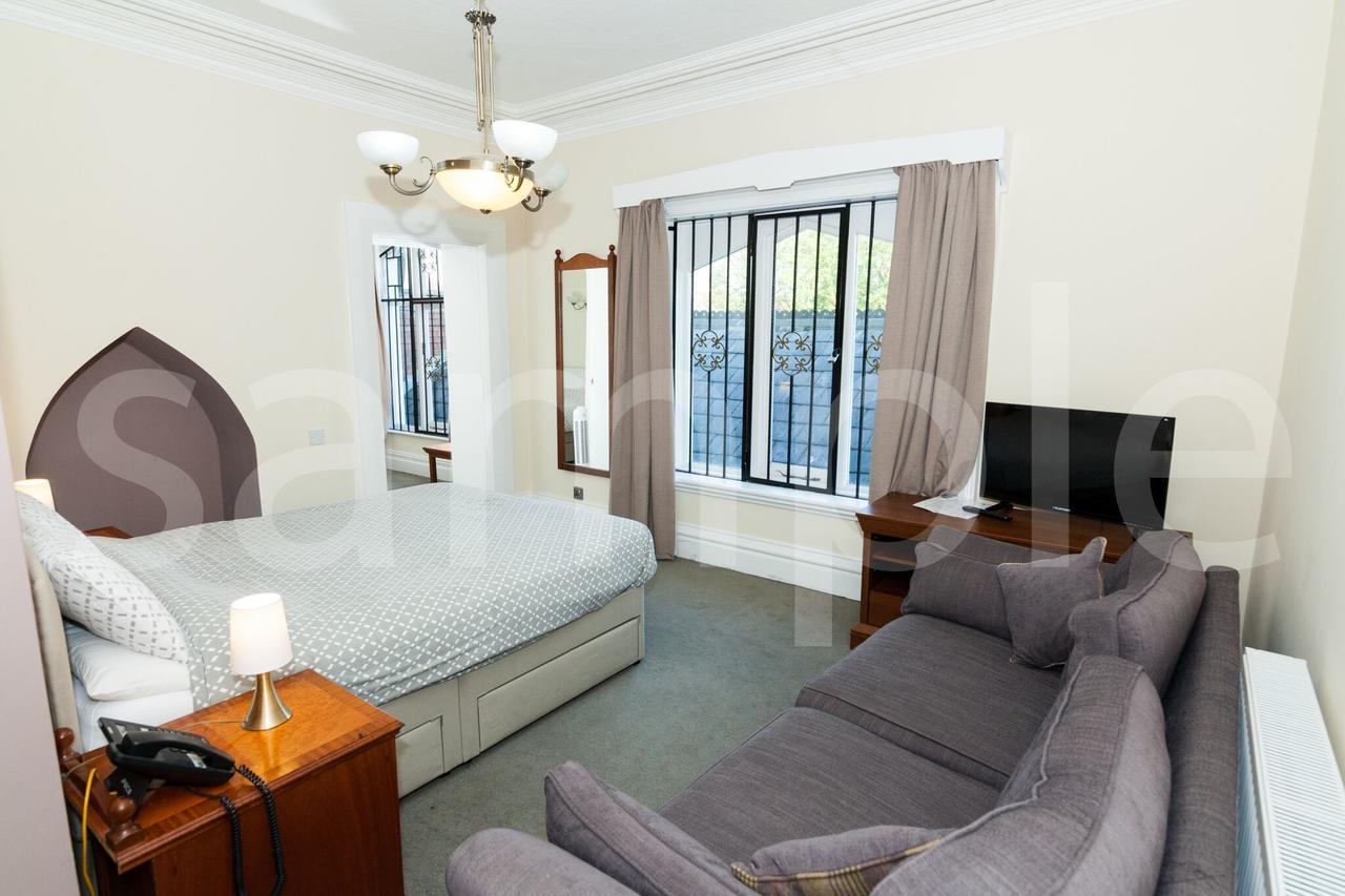 The Milverton Hotel Manchester Extérieur photo