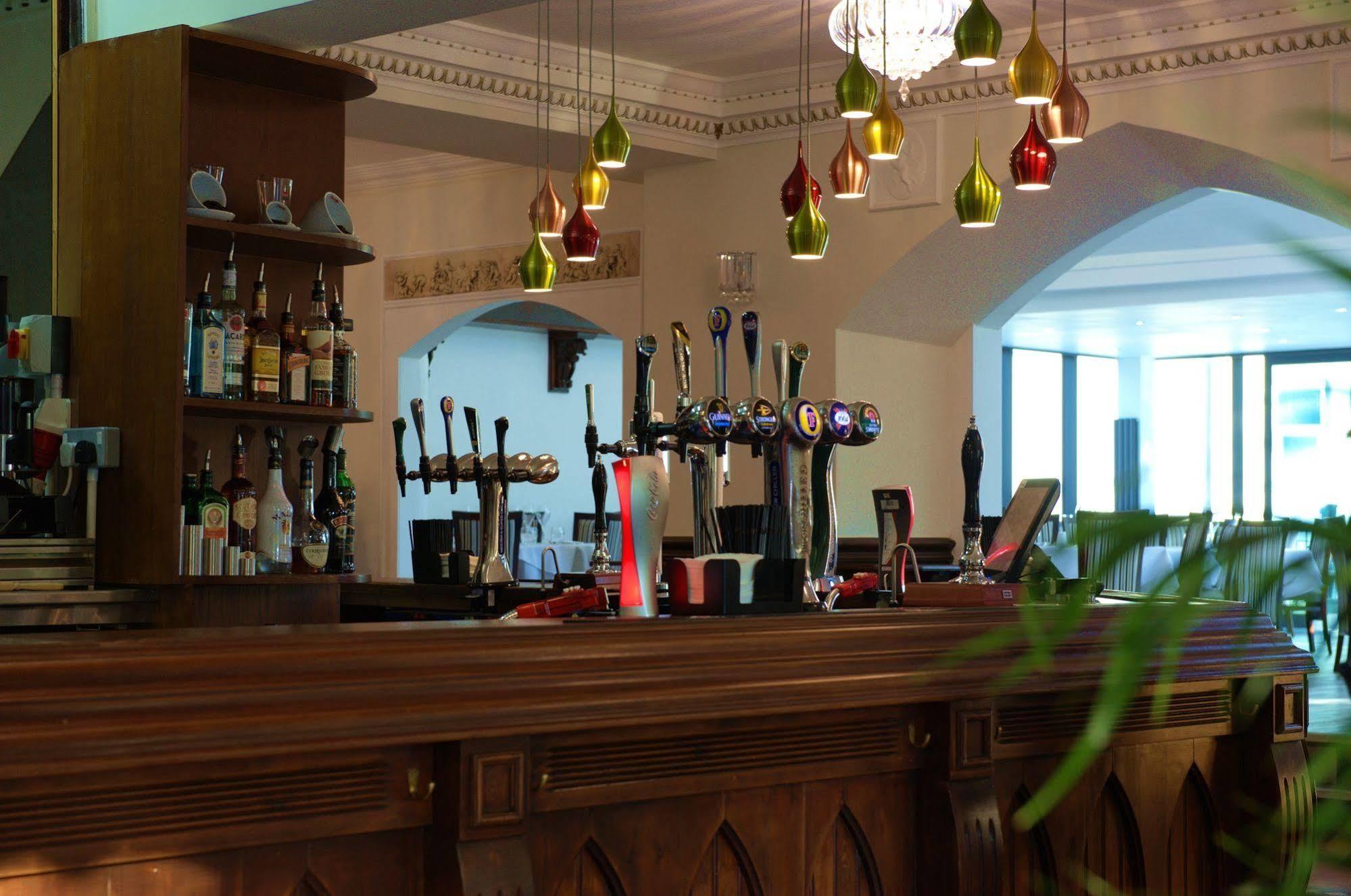 The Milverton Hotel Manchester Extérieur photo